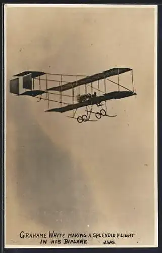 AK Flugzeug Biplane, Grahame White making a splendid Flight