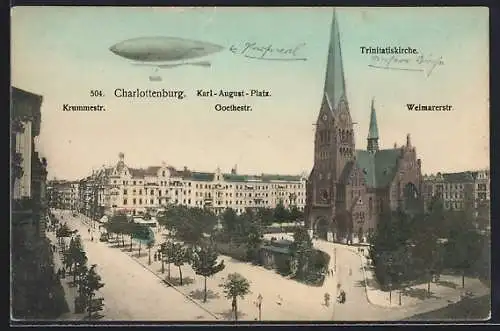 AK Charlottenburg, Zeppelin über Trinitatiskirche, Karl-August-Platz
