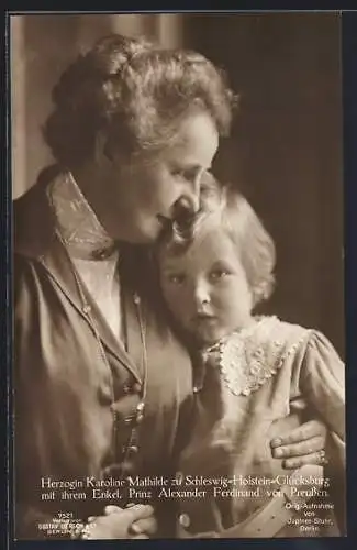 AK Herzogin Karoline Mathilde zu Schleswig Holstein-Glücksburg mit ihrem Enkel, Alexander Ferdinand von Preussen