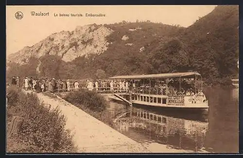 AK Waulsort, Le bateau touriste, Embarcadère