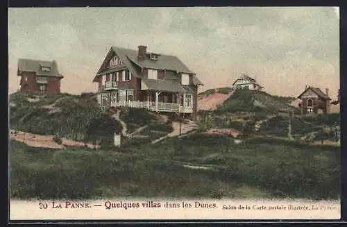 AK La Panne, Quelques villas dan les Dunes