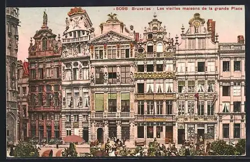 AK Bruxelles, Les vieilles maisons de la grande Place