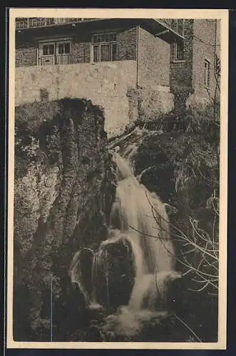 AK Marche-en-Famenne, La cascade