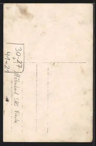 Foto-AK Matrose mit Mützenband Kriegsschiff SMS Vineta