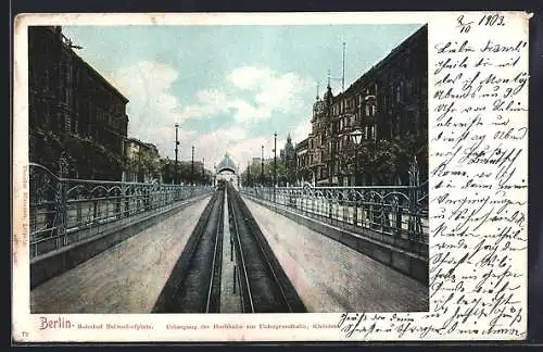AK Berlin-Schöneberg, Bahnhof Nollendorfplatz mit Übergang der Hochbahn zur Untergrundbahn an der Kleiststrasse
