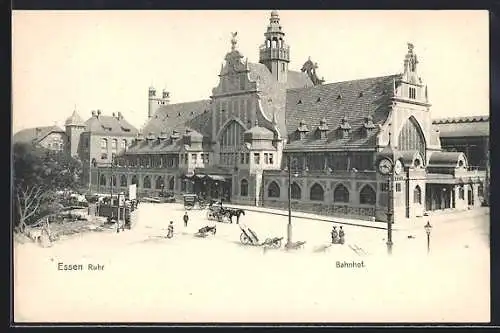 AK Essen, Pferdekutsche vor dem Hauptbahnhof