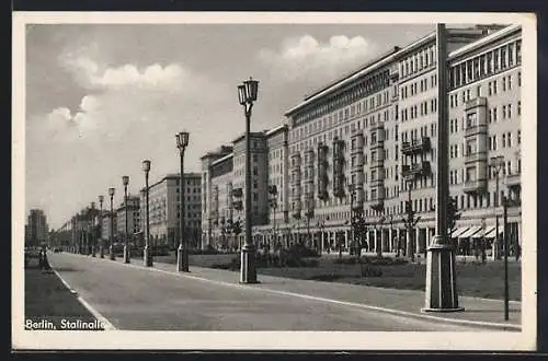 AK Berlin, Partie in der Stalinallee