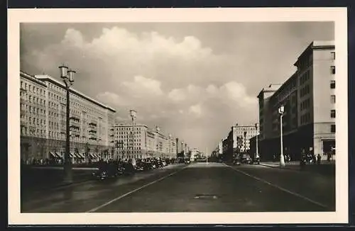 AK Berlin, Blick in die Stalinallee