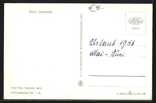 AK Berlin, Stalinallee mit Denkmal