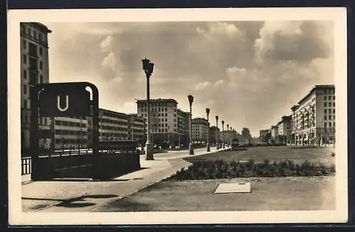 AK Berlin, Stalinallee-U-Bahnhof Marchlewskistrasse
