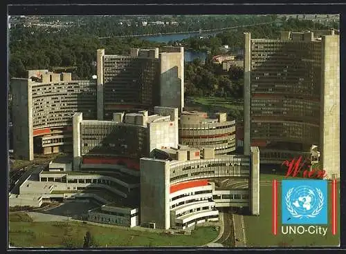 AK Wien, Panoramablick auf die Uno-City