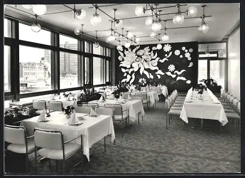AK Berlin, Palast der Republik, Palast-Restaurant, Innenansicht