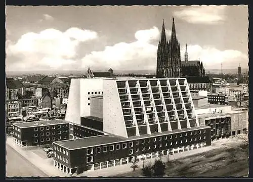 AK Köln-Neustadt, Neues Opernhaus, Offenbachplatz