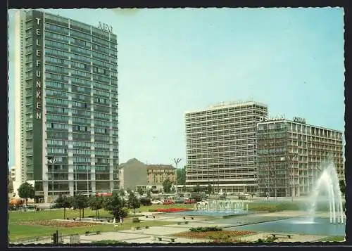 AK Berlin, Ernst-Reuter-Platz mit Springbrunnen und Telefunken-Hochhaus