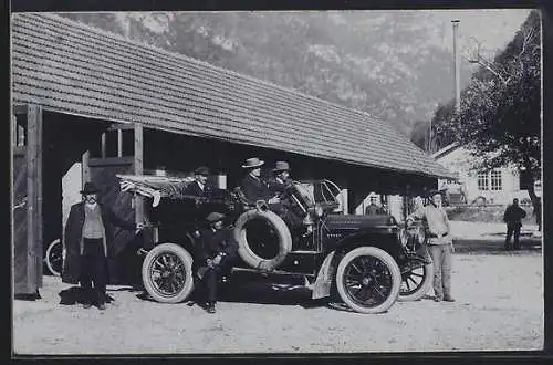 Foto-AK Auto Benz Kfz Cabrio vor Garage
