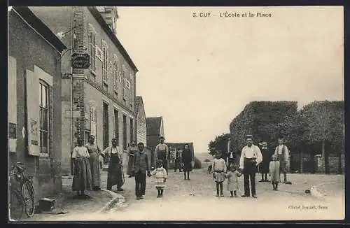 AK Cuy, L`École et la Place