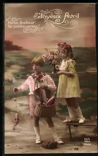 AK Zwei Kinder mit Angel und Fischen, Joyeux Avril