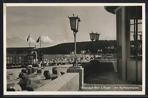 AK Binz a. Rügen, Am Kurkonzertplatz, -Flagge