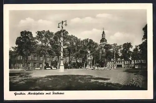AK Genthin, Marktplatz mit Rathaus