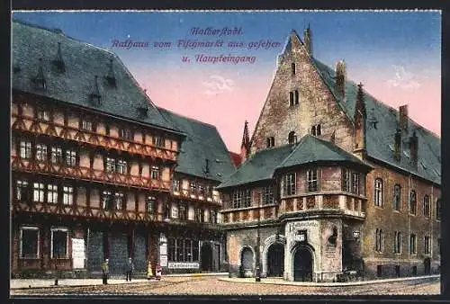AK Halberstadt, Rathaus vom Fischmarkt aus gesehen und Haupteingang