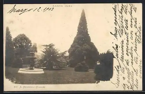 AK Santa Inés, Ortspartie mit Brunnen