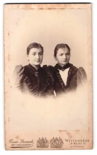 Fotografie Oscar Stensch, Wittenberg, Markt 14, Porträt zweier Damen