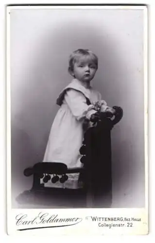 Fotografie Carl Goldammer, Wittenberg, Collegienstr. 22, Porträt eines kleinen Kindes