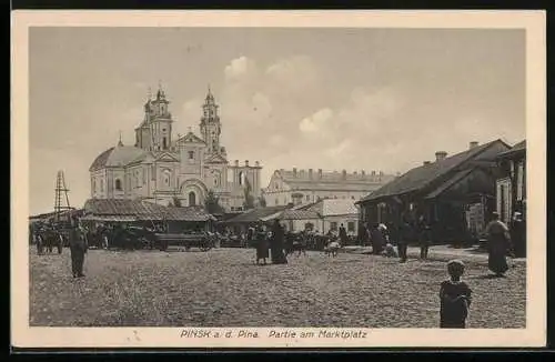 AK Pinsk a. d. Pirna, Partie am Marktplatz