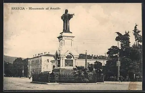 AK Brescia, Monumento ad Arnaldo