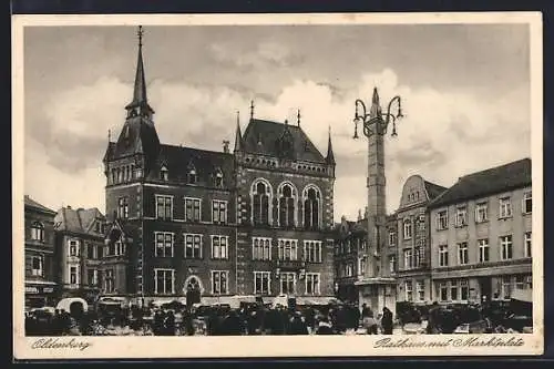 AK Oldenburg / O., Rathaus mit Marktplatz