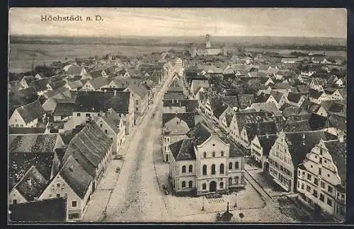 AK Höchstädt a. D., Strassenpartie mit Rathaus