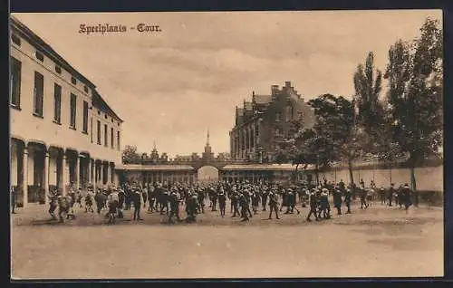 AK Saint-Nicolas /Waes, Institution Saint Joseph, Cour