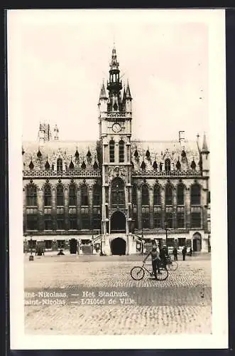 AK Saint-Nicolas, L`Hôtel de Ville