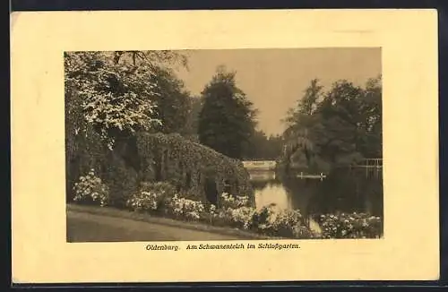 AK Oldenburg / O., Strasse am Postamt, Am Schwanenteich im Schlossgarten