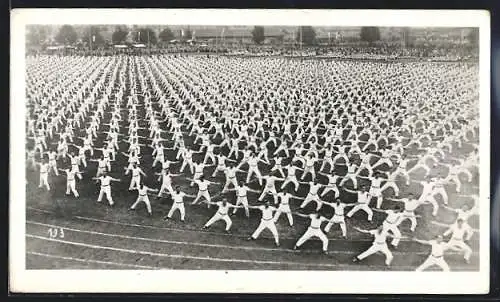 AK Innsbruck, 3. Bundesturnfest 1930, Freiübung