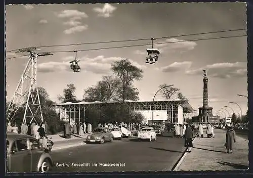 AK Berlin-Tiergarten, Sessellift im Hansaveirtel mit Siegessäule