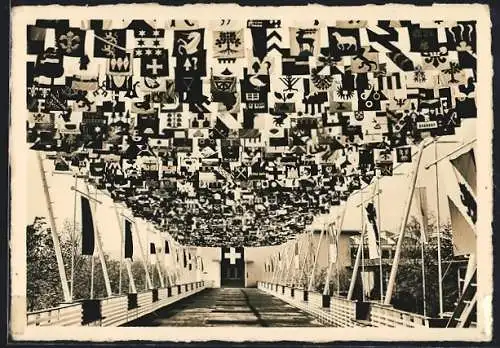 AK Zürich, Schweizerische Landesausstellung 1939, Blick in die Fähnlistrasse