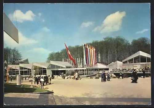AK Bruxelles, Exposition Universelle 1958, Schweizer Pavillon, Ausstellung