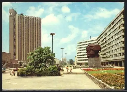 AK Karl-Marx-Stadt, Karl-Marx-Allee mit Interhotel Kongress, Rat des Bezirkes und Karl-Marx-Monument