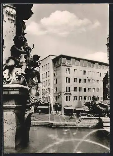 AK Augsburg, Strassenpartie mit Restaurant und Brunnen
