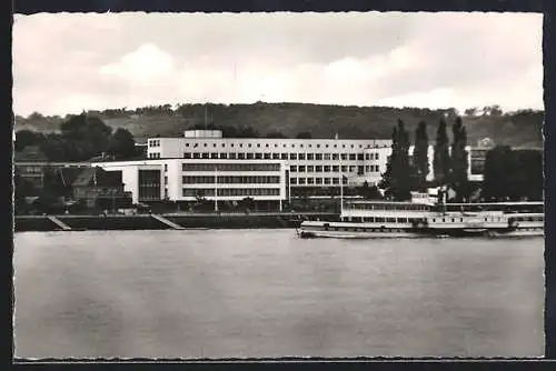 AK Bonn a. Rh., Bundeshaus mit Dampfer