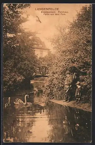 AK Hamburg-Langenfelde, Etablissement, Forsthaus, Partie aus dem Park