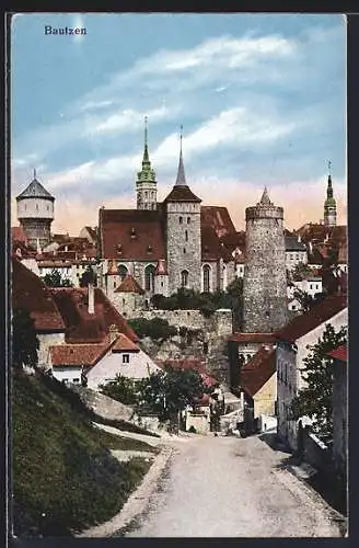 AK Bautzen, auf der Strasse in die Stadt