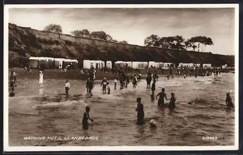 AK Llanbedrog, Bathing Huts