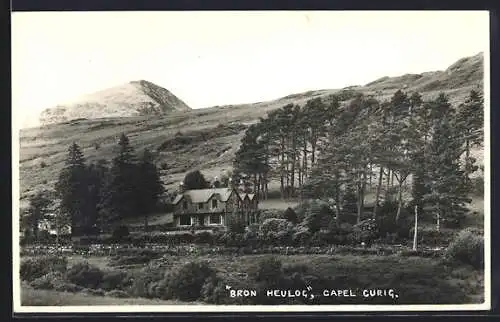 AK Capel Curig, Bron Heulog