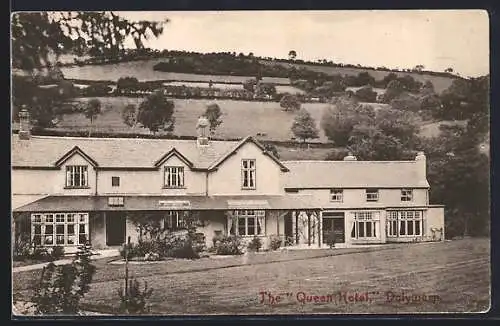 AK Dolywern, The Queen Hotel