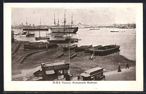 AK Portsmouth, Kriegsschiff HMS Victory im Hafen