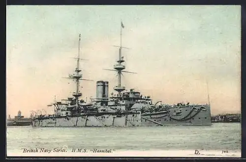 AK Kriegsschiff HMS Hannibal auf See