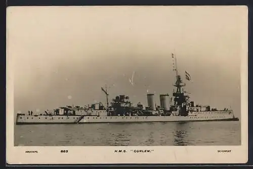 AK Kriegsschiff HMS Curlew auf See