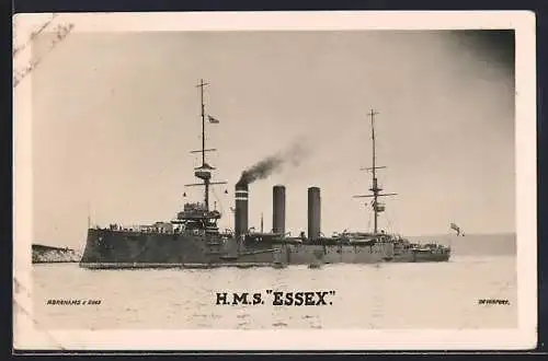 AK Kriegsschiff HMS Essex auf See